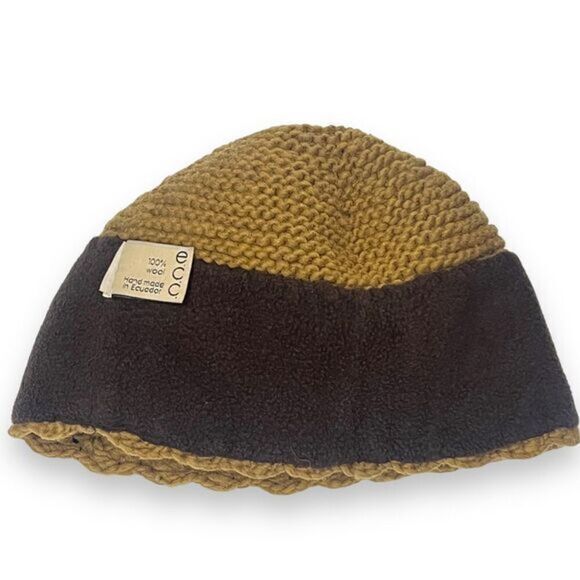 ECC Wool Hat Handmade in Ecuador - Picture 7 of 8